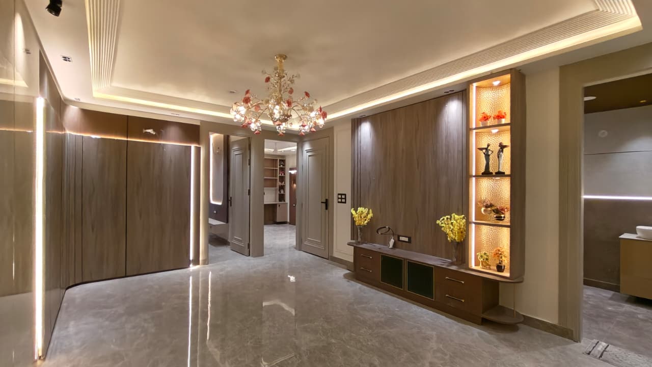 Luxury Semi-Furnished 3 BHK Builder Floor for Sale in Sainik Nagar in Sainik Nagar, New Delhi